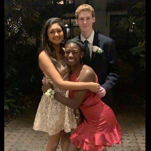 Meet your Posher, Anaya